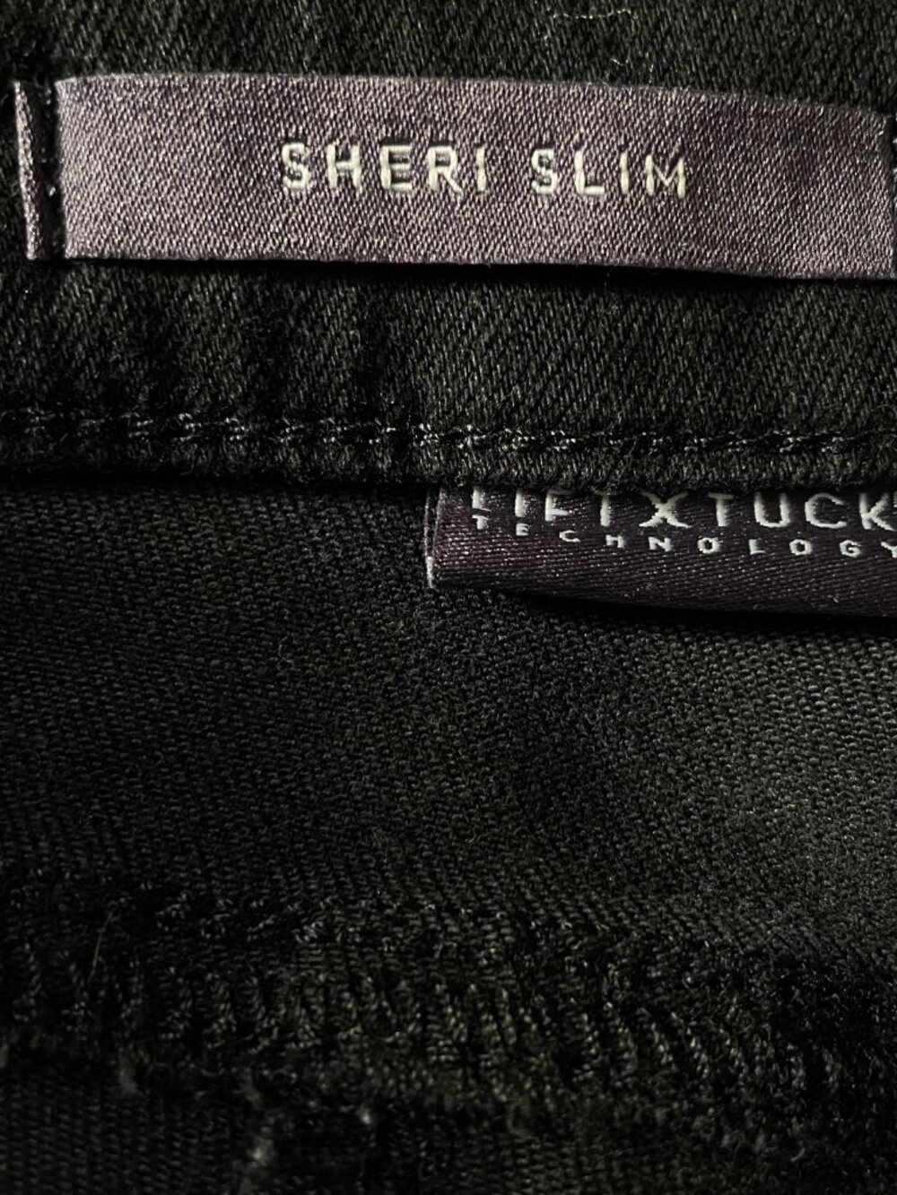 NWT NYDJ Sheri Slim Black Denim Stretch Crop Jeans in Women's 22W - Picture 4 of 16